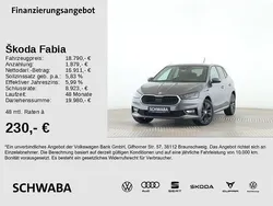 Grau Gebraucht 2022 Skoda Fabia Style Limousine | 18.790 € (Fairer Preis)