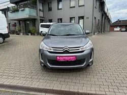 Grau Gebraucht 2017 Citroën C4 Limousine | 9.990 € (Teuer)