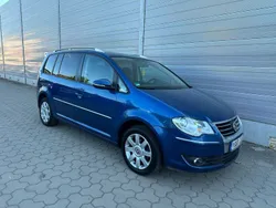 Blau Gebraucht 2009 VW Touran Highline Van / Kleinbus | 5.450 € (Fairer Preis)