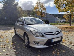 Silber Gebraucht 2010 Hyundai i30 Limousine | 4.290 € (Fairer Preis)
