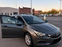 Grau Gebraucht 2019 Opel Astra Kombi | 8.700 € (Fairer Preis)