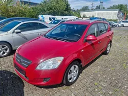 Rot Gebraucht 2009 Kia Ceed Kombi | 3.350 € (Superpreis)