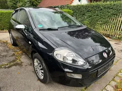 Colore esterno Gebraucht 2014 Fiat Punto Pop Kleinwagen | 2.990 € (Fairer Preis)