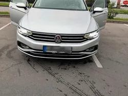 Silber Gebraucht 2019 VW Passat Kombi | 18.000 € (Fairer Preis)