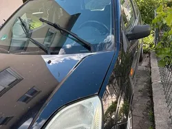 Gebraucht 2005 Ford Fiesta Kleinwagen | 1.000 €
