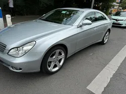 Silber Gebraucht 2004 Mercedes CLS350 Limousine | 13.000 € (Etwas zu teuer)