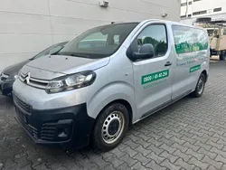 Grau Gebraucht 2019 Citroën Jumpy Van / Kleinbus | 6.250 €