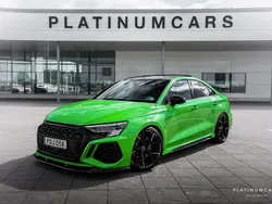 Grün Gebraucht 2022 Audi RS3 Sport Kleinwagen | 57.234 € (Etwas zu teuer)