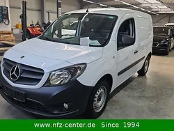 Weiß Gebraucht 2022 Mercedes Citan 109 Kombi | 16.600 €