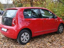 Rot Gebraucht 2014 VW up! high up! Kleinwagen | 4.300 € (Guter Preis)