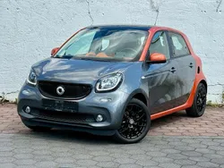 Grau Gebraucht 2015 Smart ForFour Edition #1 Limousine | 10.890 € (Fairer Preis)