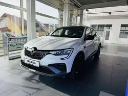 Kyanitweiß metallic Gebraucht 2024 Renault Arkana Esprit Alpine SUV | 30.979 € (Etwas zu teuer)