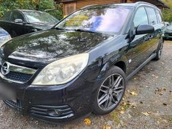 Schwarz Gebraucht 2008 Opel Vectra Kombi | 1.650 € (Fairer Preis)