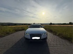 Weiß Gebraucht 2013 Audi A4 Allroad Ambiente Kombi | 11.650 € (Guter Preis)