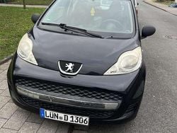 Gebraucht 2010 Peugeot 107 Filou Kleinwagen | 1.750 € (Fairer Preis)
