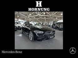 Metalliclack kosmosschwarz Gebraucht 2024 Mercedes CLA200 AMG Kombi | 35.900 € (Fairer Preis)