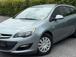 Silber Gebraucht 2014 Opel Astra Edition Kombi | 6.600 € (Guter Preis)