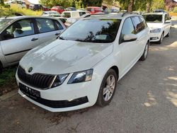 Bila moon/moon white Gebraucht 2017 Skoda Octavia Ambition Kombi | 12.250 € (Fairer Preis)