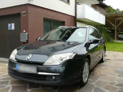 Andere außenfarben Gebraucht 2008 Renault Laguna III Dynamique Kombi | 2.000 € (Fairer Preis)