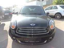 Schwarz Gebraucht 2017 Mini One D Countryman SUV | 7.999 €