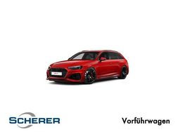 Progressivrot metallic Gebraucht 2025 Audi RS4 Ambiente Kombi | 99.670 €