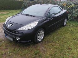 Schwarz Gebraucht 2008 Peugeot 207 CC Cabrio | 3.250 € (Fairer Preis)