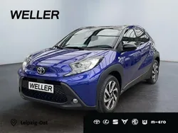 Blau Gebraucht 2024 Toyota Aygo Team Kleinwagen | 16.990 € (Fairer Preis)