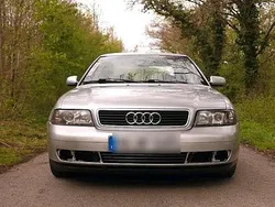 Silber Gebraucht 1997 Audi A4 Design Limousine | 5.099 €