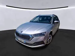 Brilliantsilber metallic (metallic) Gebraucht 2023 Skoda Octavia Ambition Kombi | 22.490 € (Guter Preis)