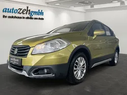 Green metallic Gebraucht 2014 Suzuki SX4 S-Cross Comfort+ SUV | 9.990 € (Guter Preis)