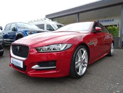 Rot Gebraucht 2016 Jaguar XE R-Sport Limousine | 16.990 € (Fairer Preis)