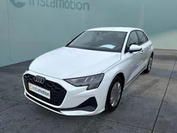 Weiß Gebraucht 2024 Audi A3 Limousine | 28.199 € (Superpreis)