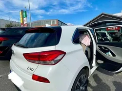 Gebraucht 2017 Hyundai i30 Limousine | 13.000 € (Fairer Preis)