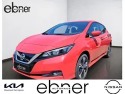Red (s) Gebraucht 2021 Nissan Leaf Acenta Kleinwagen | 15.990 € (Guter Preis)