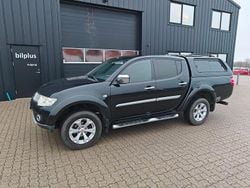 Schwarz Gebraucht 2011 Mitsubishi L200 Intense Abholung | 9.700 € (Etwas zu teuer)