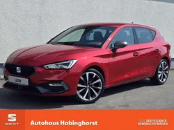 Rot Gebraucht 2021 Seat Leon ST FR Kombi | 19.980 € (Fairer Preis)