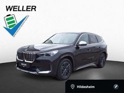 Black sapphire (schwarz) Gebraucht 2023 BMW iX1 Comfort Edition SUV | 37.390 € (Superpreis)