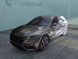 Grau Gebraucht 2024 Skoda Octavia Kombi | 38.749 € (Teuer)