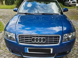 Blau Gebraucht 2005 Audi A4 Cabriolet Ambiente Cabrio | 3.500 € (Guter Preis)