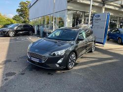 Grau Gebraucht 2021 Ford Focus Cool & Connect Limousine | 15.690 € (Etwas zu teuer)