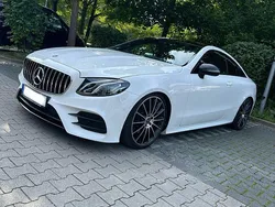 Weiß Gebraucht 2019 Mercedes E220 AMG line Coupé | 37.000 € (Fairer Preis)