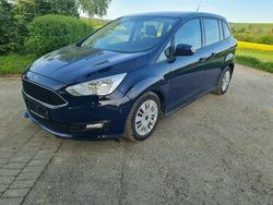 Blau Gebraucht 2017 Ford Grand C-Max Van / Kleinbus | 8.500 € (Etwas zu teuer)
