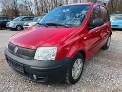 Rot Gebraucht 2010 Fiat Panda Active Kleinwagen | 1.950 € (Fairer Preis)
