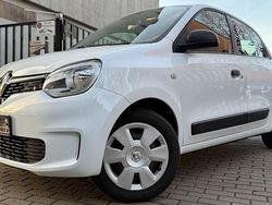 Weiß Gebraucht 2019 Renault Twingo Life Kleinwagen | 5.790 € (Fairer Preis)