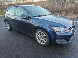 Blau Gebraucht 2013 VW Golf Limousine | 8.200 € (Fairer Preis)