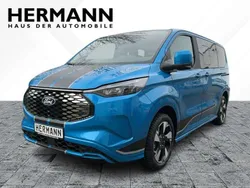 Digital aqua blue metallic ( Neu 2025 Ford Tourneo Van / Kleinbus | 69.500 € (Etwas zu teuer)