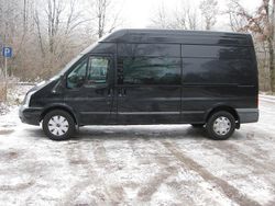 Schwarz Gebraucht 2010 Ford Transit Van / Kleinbus | 8.490 € (Fairer Preis)