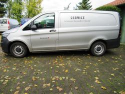 Silber Gebraucht 2016 Mercedes Vito Van / Kleinbus | 11.990 € (Fairer Preis)