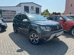 Grau Gebraucht 2018 Dacia Duster Prestige SUV | 10.999 € (Fairer Preis)