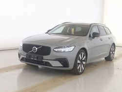 Vapour grey / metallic Gebraucht 2025 Volvo V90 Plus Kombi | 51.890 € (Etwas zu teuer)